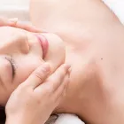 フェイシャル<span>FACIAL</span>